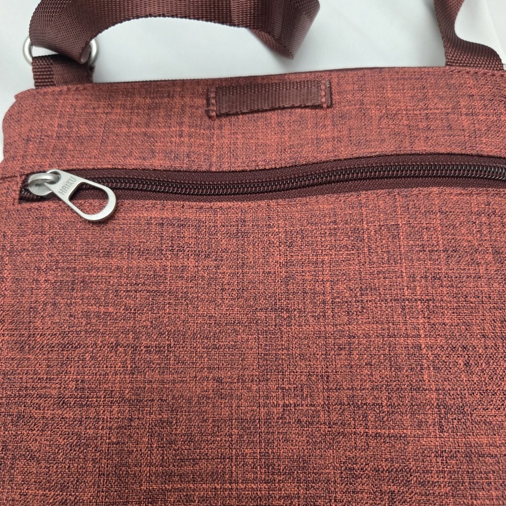 Haiku Reddish Brown Travel Bag - Picture 4 of 12